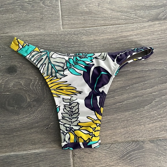 Bikini bottom - Picture 2 of 4